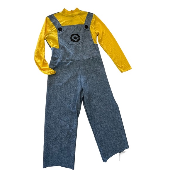 Despicable Me Minion Jumpsuit Halloween costume - Picture 2 of 9